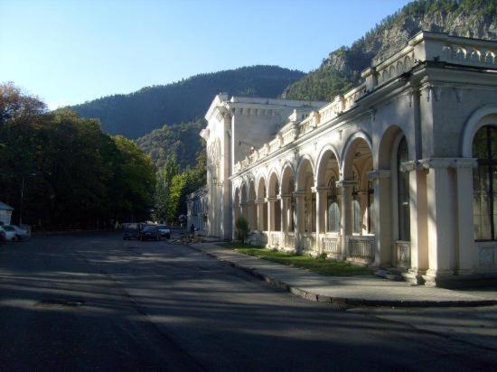 Gamsakhurdia Street Borjomi Exteriör bild